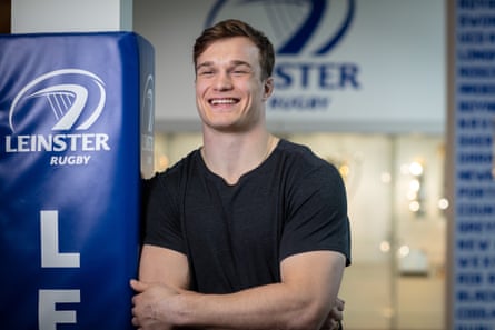 Van der Flier pose pour une photo
