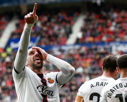 Vedat Muriqi celebrates aft scoring
