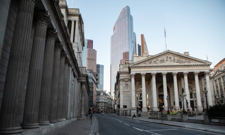 Threadneedle Street looking towards the Royal Exchange and Bank of England buildings.
