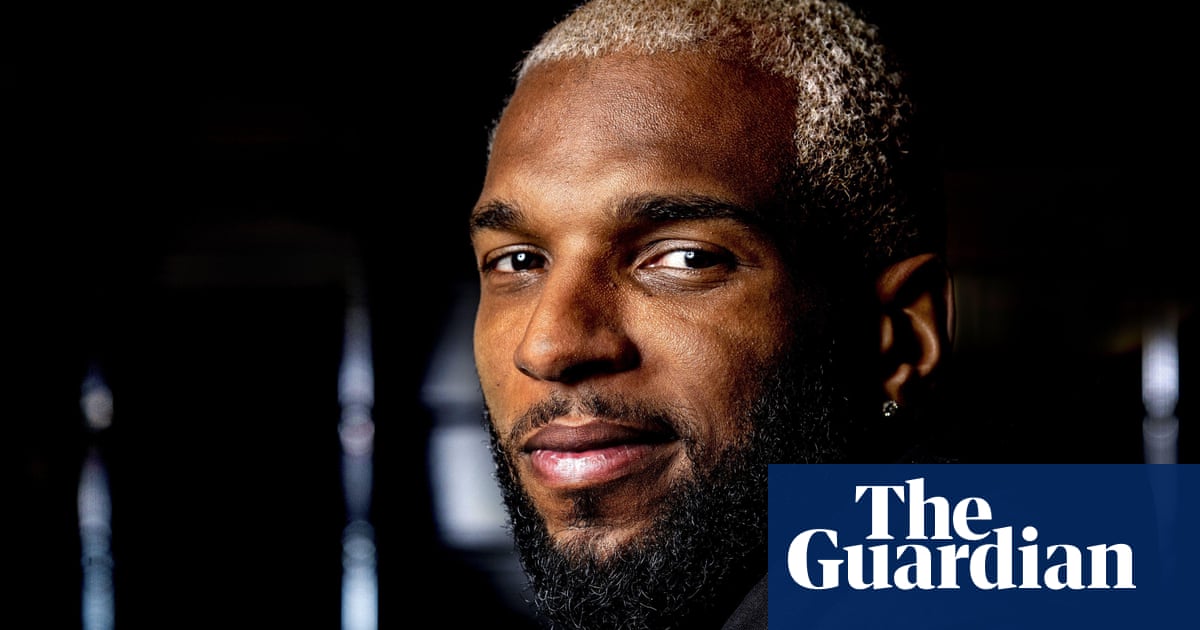 Ryan Babel on releasing his autobiography … as a rap album