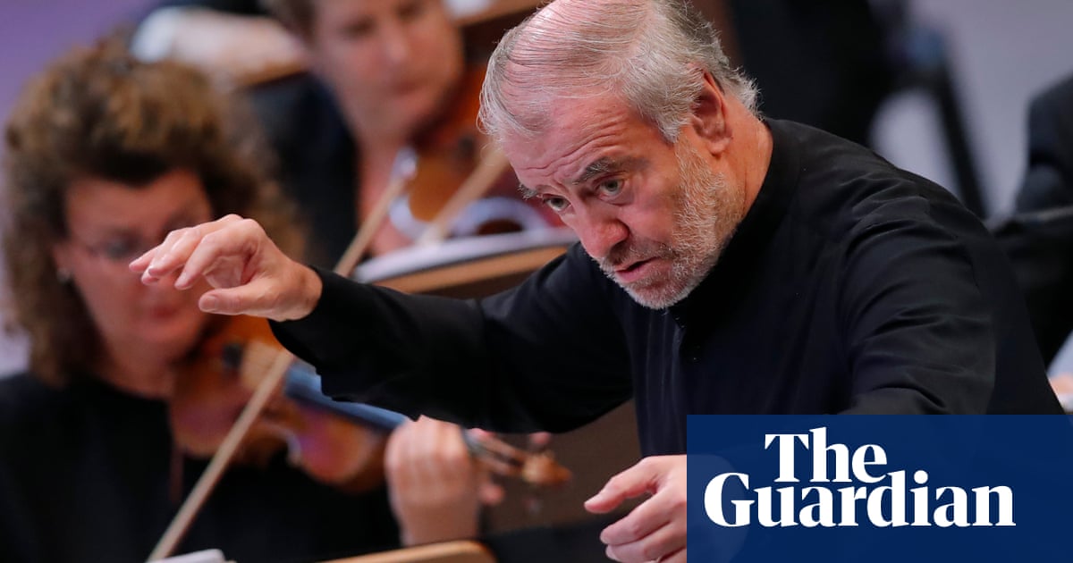 Munich Philharmonic sacks conductor Valery Gergiev over failure to denounce Putin