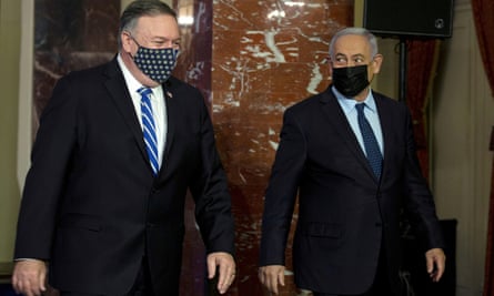 Mike Pompeo and Israeli prime minister Benjamin Netanyahu in Jerusalem last week. Pompeo has persuaded Gulf Arab states to sign highly questionable peace deals with Israel.
