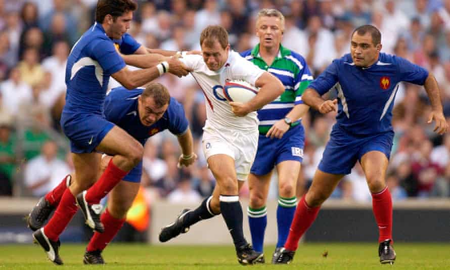 Kyran Bracken in his England prime, against France at Twickenham in 2003.