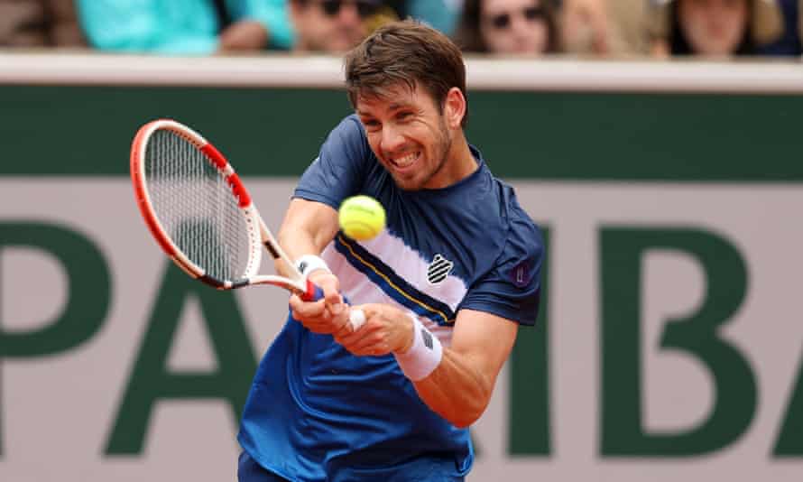 Cameron Norrie, the No 10 seed, proved too strong for the French wildcard Manuel Guinard.