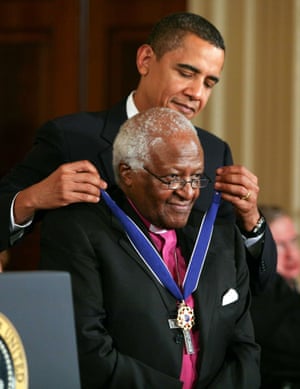 2009: Then US president Barack Obama presents a presidential medal of freedom to Tutu in the East Room of the White House
