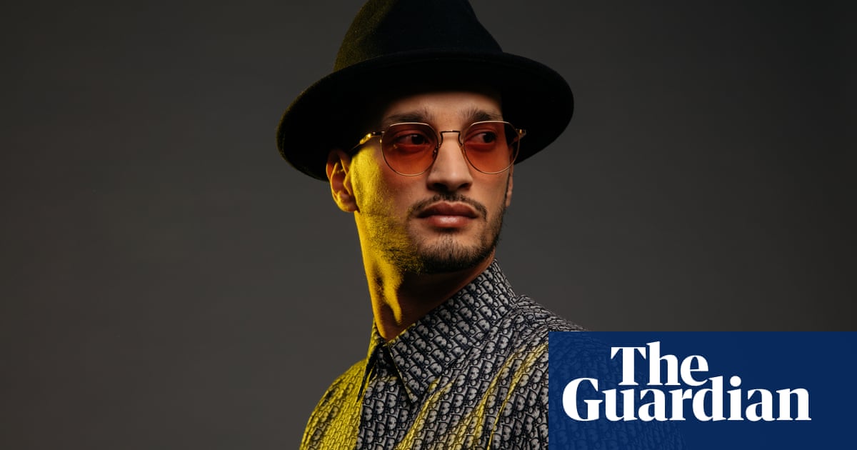 Misery gives us strength: Soolking, the rap voice of young Algeria