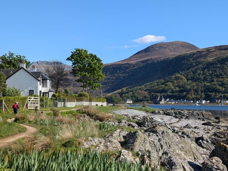 Arriving at Lochranza.