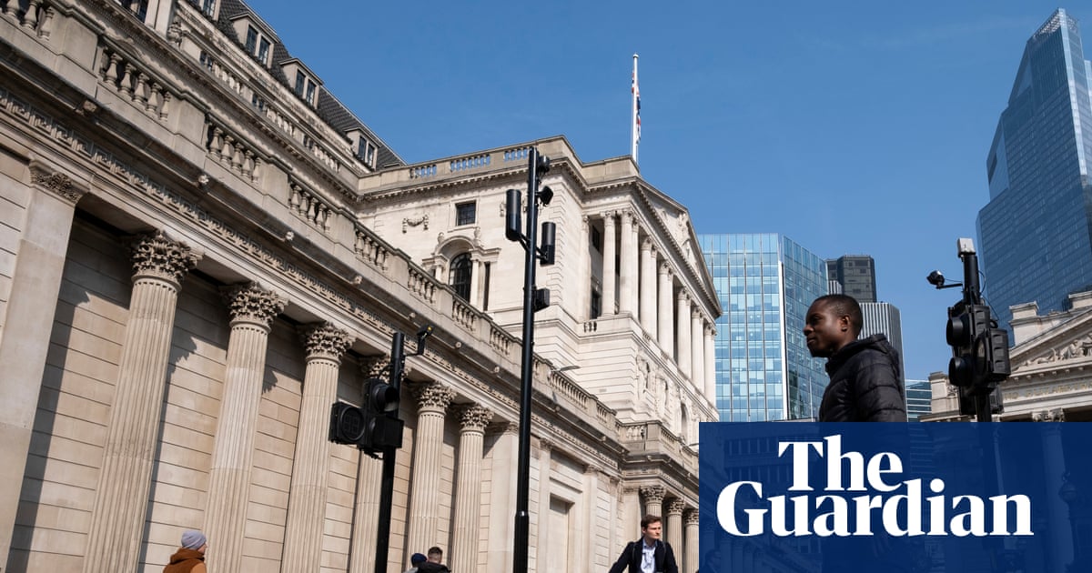 UK government borrowing costs fall to lowest level since July