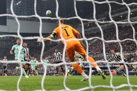 Dan Burn gave Newcastle an early lead pinch a good long-range header from a free-kick.