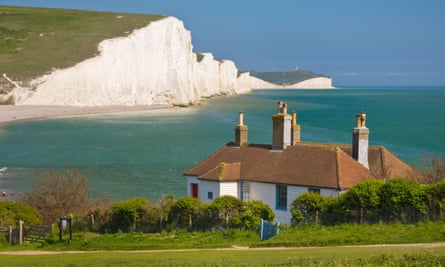 Just east of Seaford is Cuckmere Haven, the Seven Sisters cliffs, Birling Gap and Beachy Head.