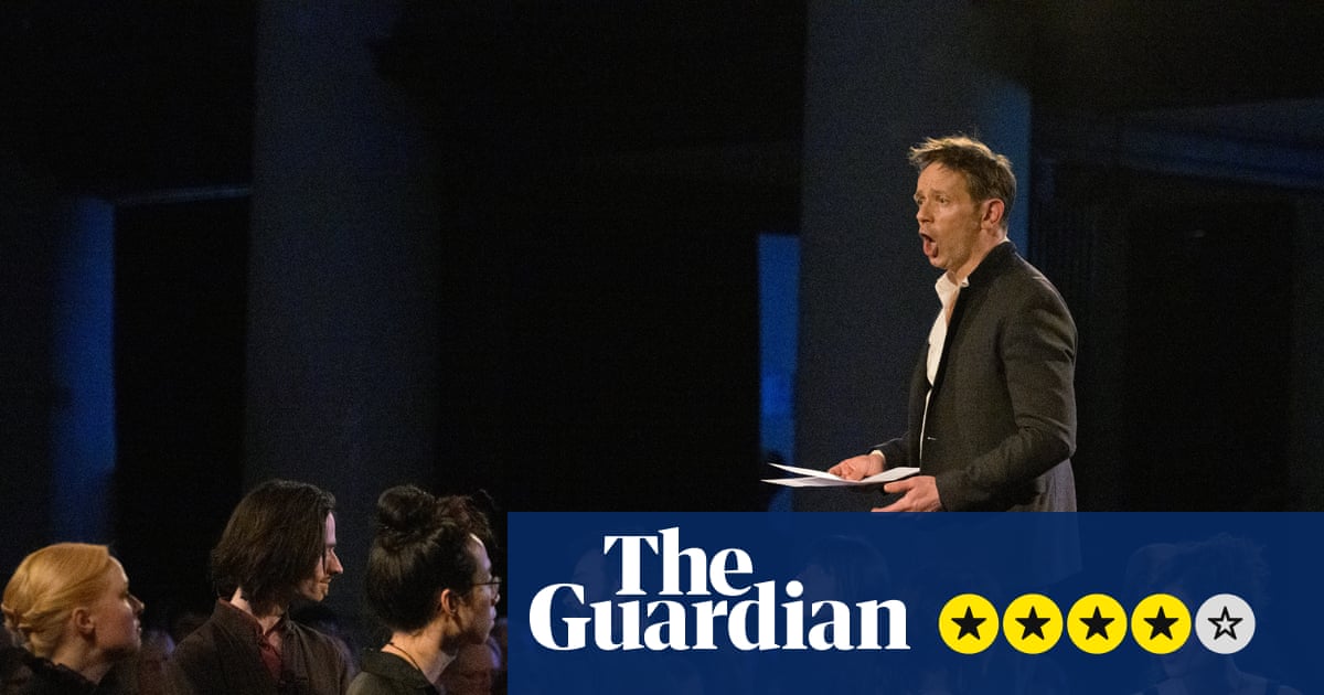 Vespers review – haunting clash of cultures conjures Vivaldi’s Venice
