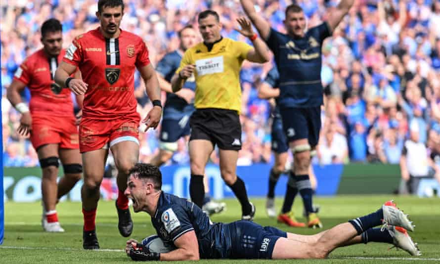 Hugo Keenan of Leinster celebrates after scoring his side’s fourth try during the Heineken Champions Cup semi-final against Toulouse at Aviva Stadium in Dublin.