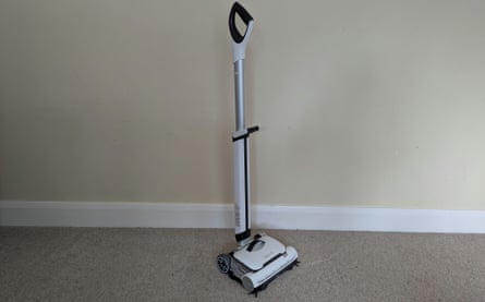 Testing cordless vacuums. Gtech ariram 2