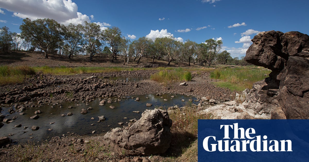 The fish traps at Brewarrina are extraordinary and ancient structures ...