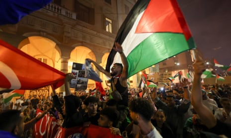Who are the Palestinian and Jewish-led groups leading the protests