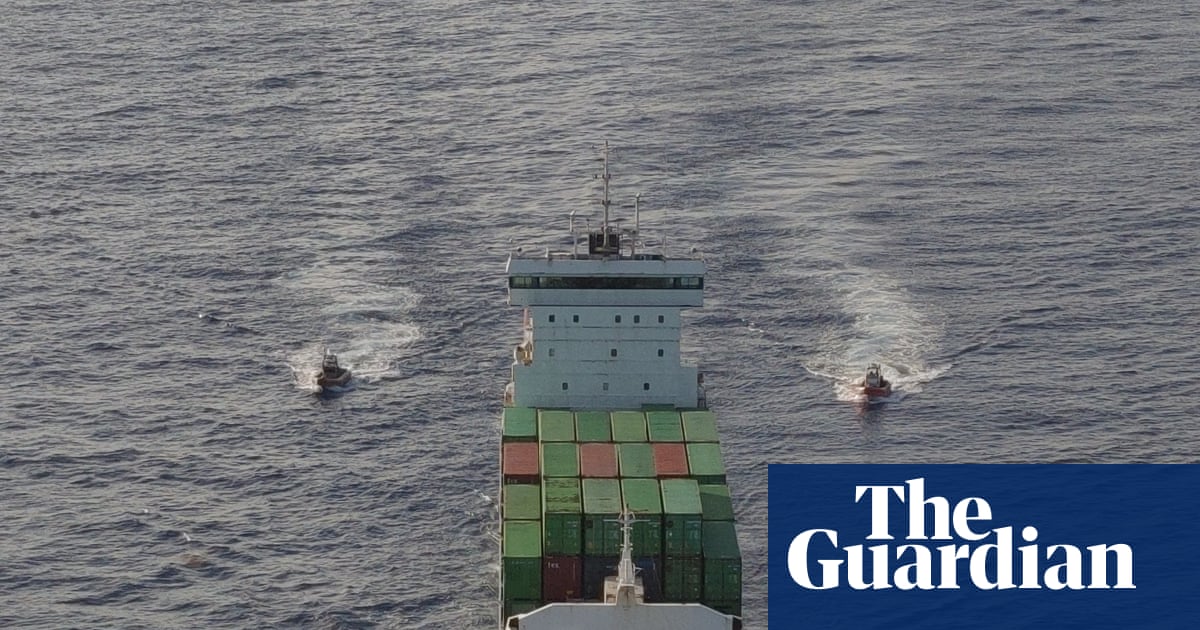 US Coast Guard says it has intercepted ship carrying fuel to Cuba