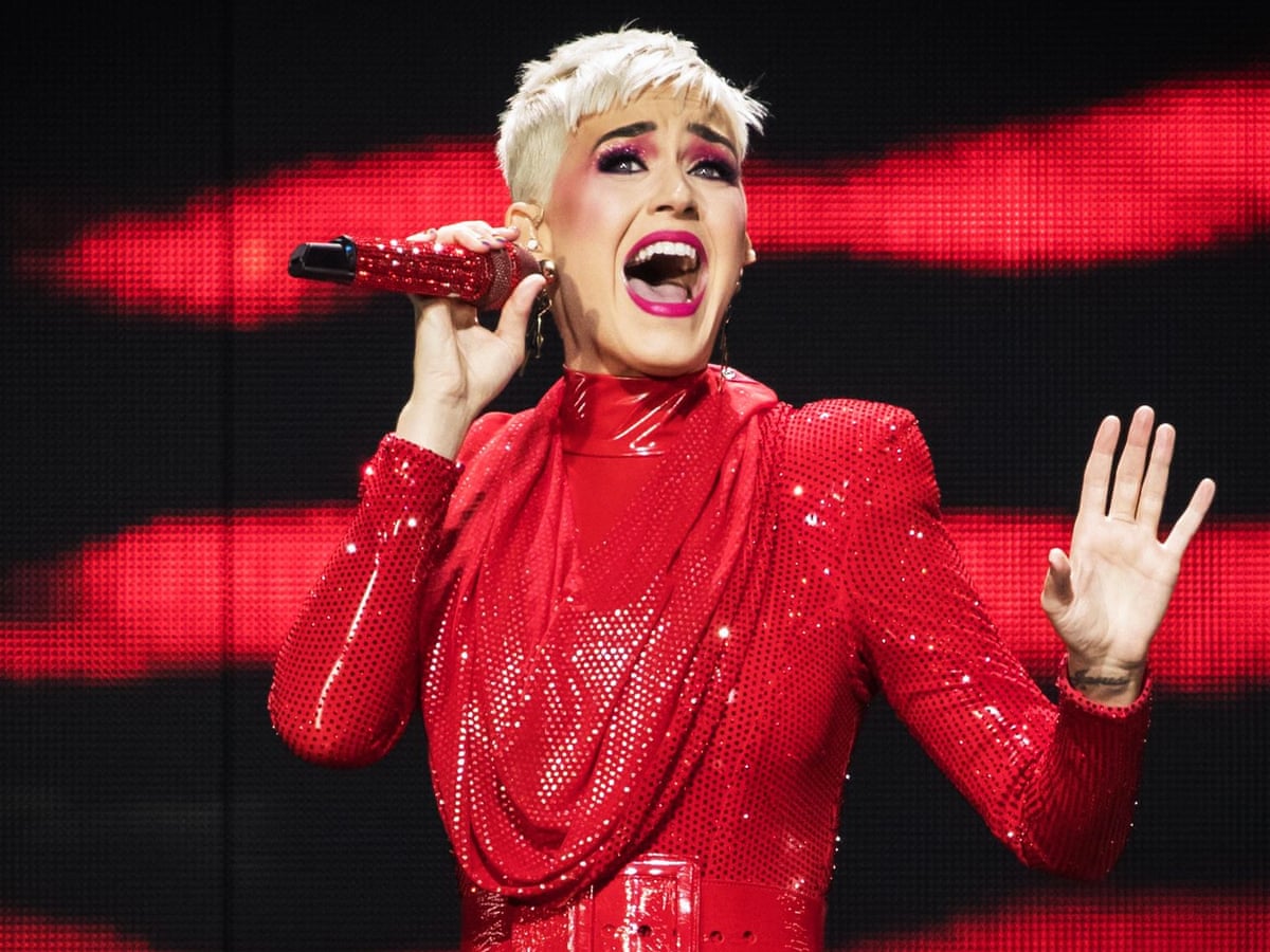 Katy Perry Review Desperate Pop Pantomime Boosted By Bangers