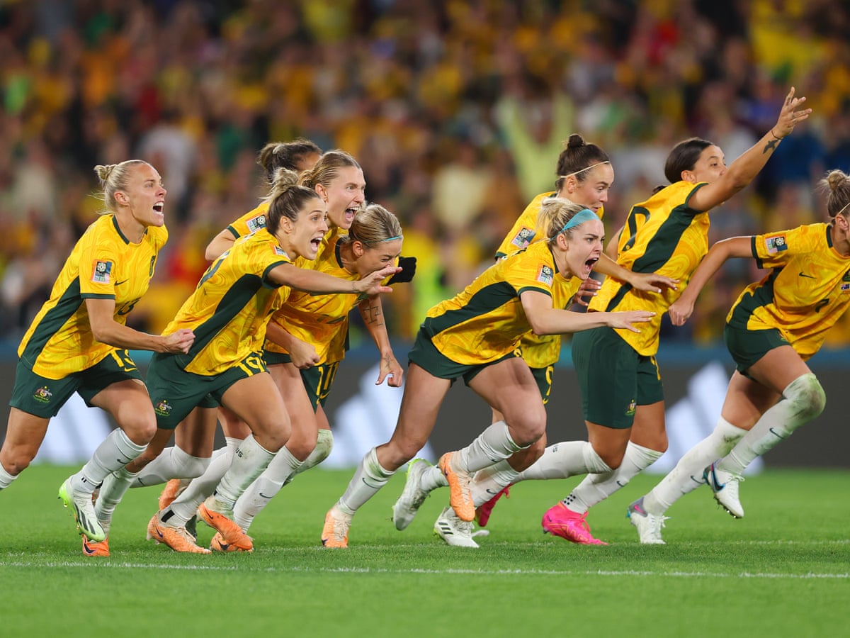Matildas keep World Cup dream alive with epic penalty shootout win over  France | Women's World Cup 2023 | The Guardian