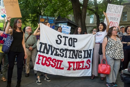 Hours after Donald Trump announced that he will withdraw the U.S. from the Paris climate agreement, hundreds in New York City protested in the streets. Progressive local governments are trying to phase out natural gas while the Trump administration has halted essentially all of the national government’s climate work.