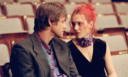 Jim Carrey and Kate Winslet in Eternal Sunshine Of The Spotless Mind.