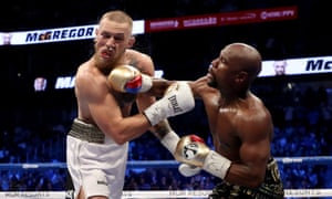 But, it’s not long before the Mayweather action plan comes into action, as Floyd waits for Irishman to tire and starts the hunt for his win.