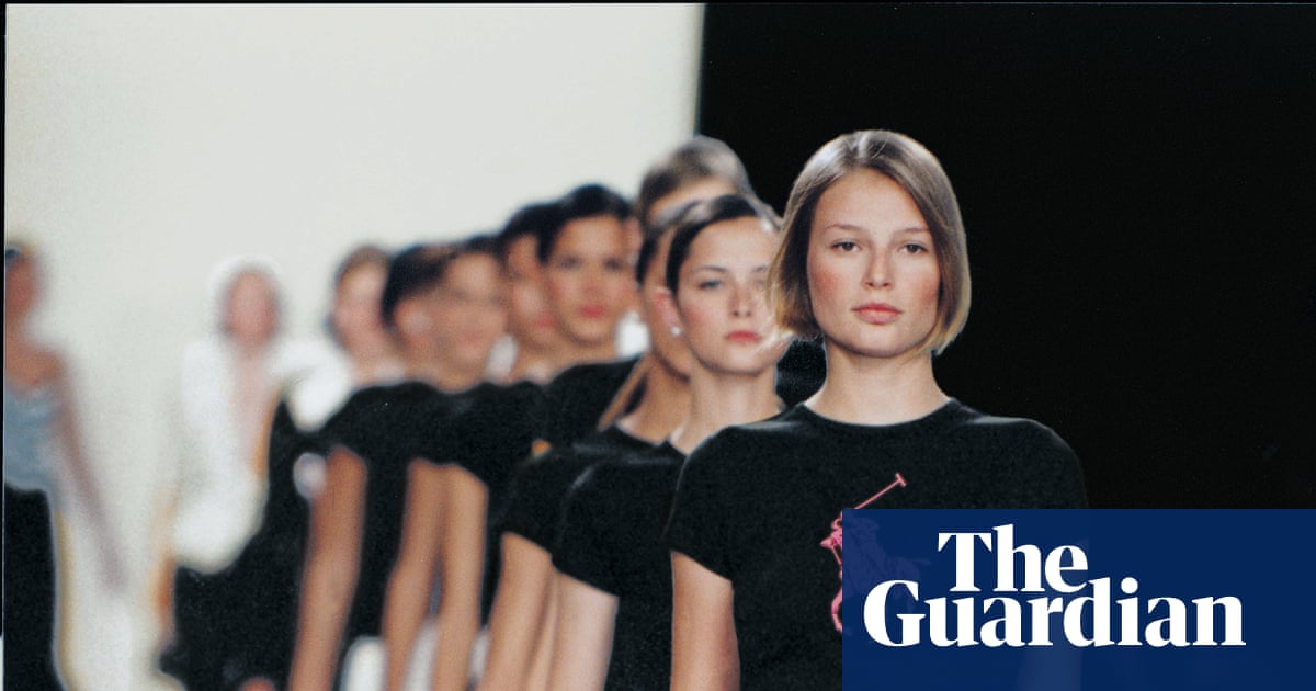 Preppy polo players, timeless tuxedos and… fishing rods: the history of the Ralph Lauren catwalk – படங்களில் Preppy polo players, timeless tuxedos and… fishing rods: the history of the Ralph Lauren catwalk – படங்களில்