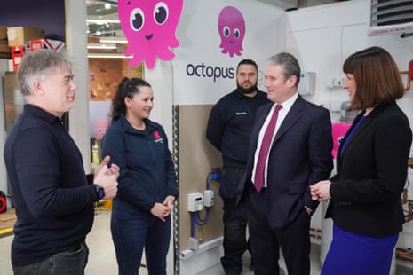 Keir Starmer and Rachel Reeves on a visit to Octopus Energy in Slough this morning.