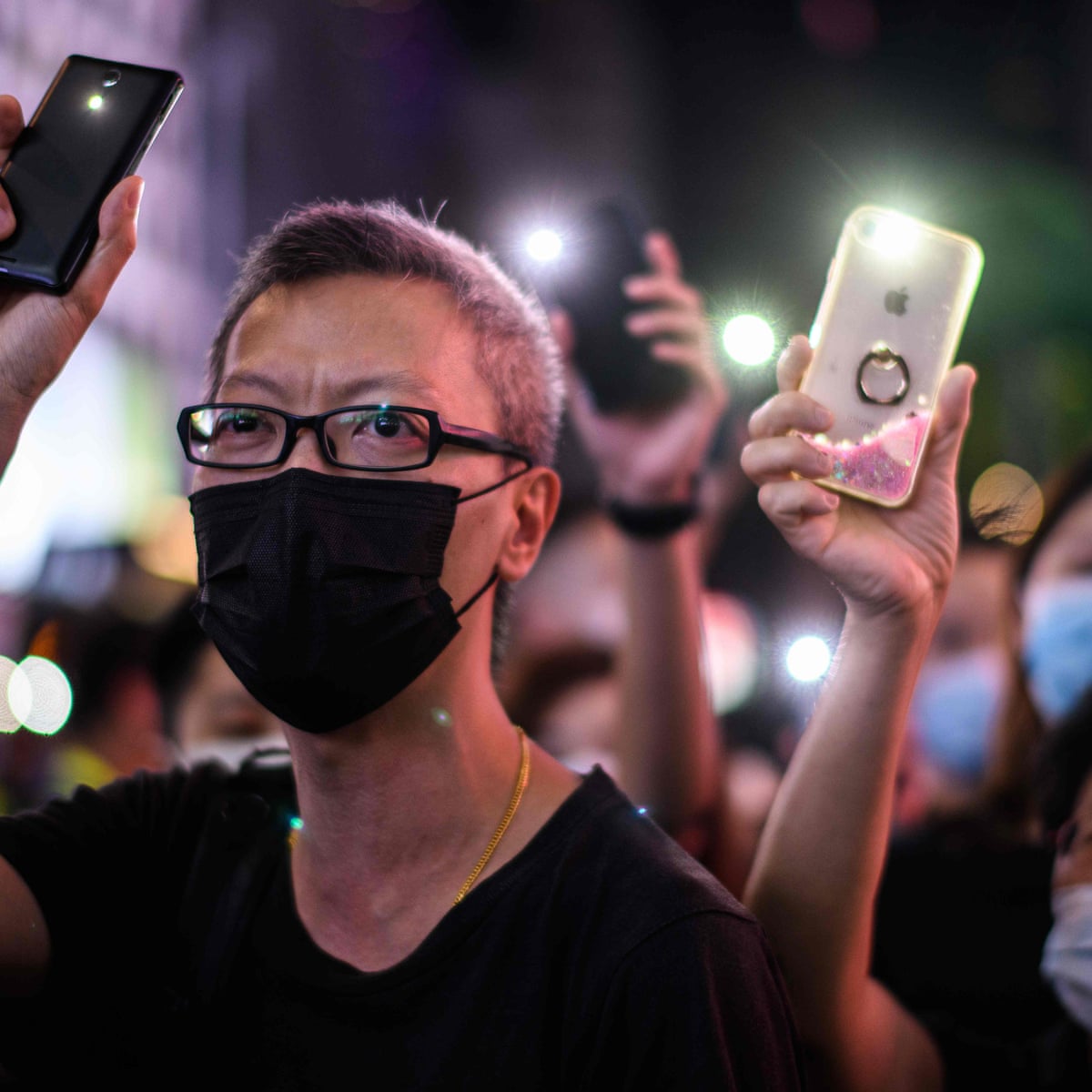 china s great firewall descends on hong kong internet users hong kong the guardian