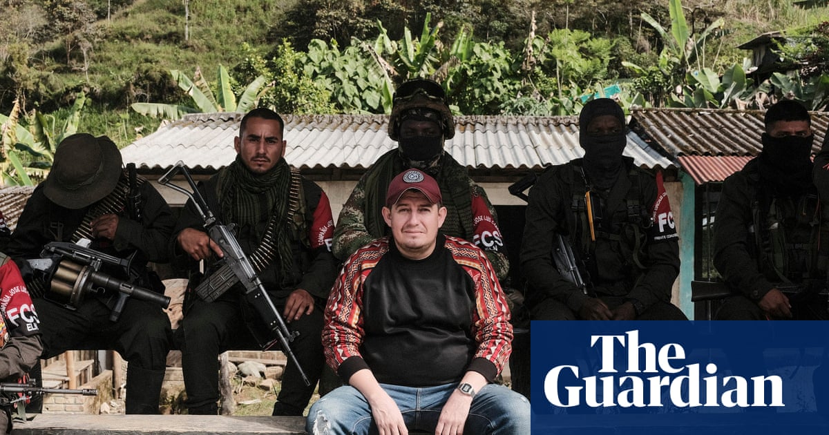 Could gold mining help Colombia's armed groups to finally lay down their weapons?