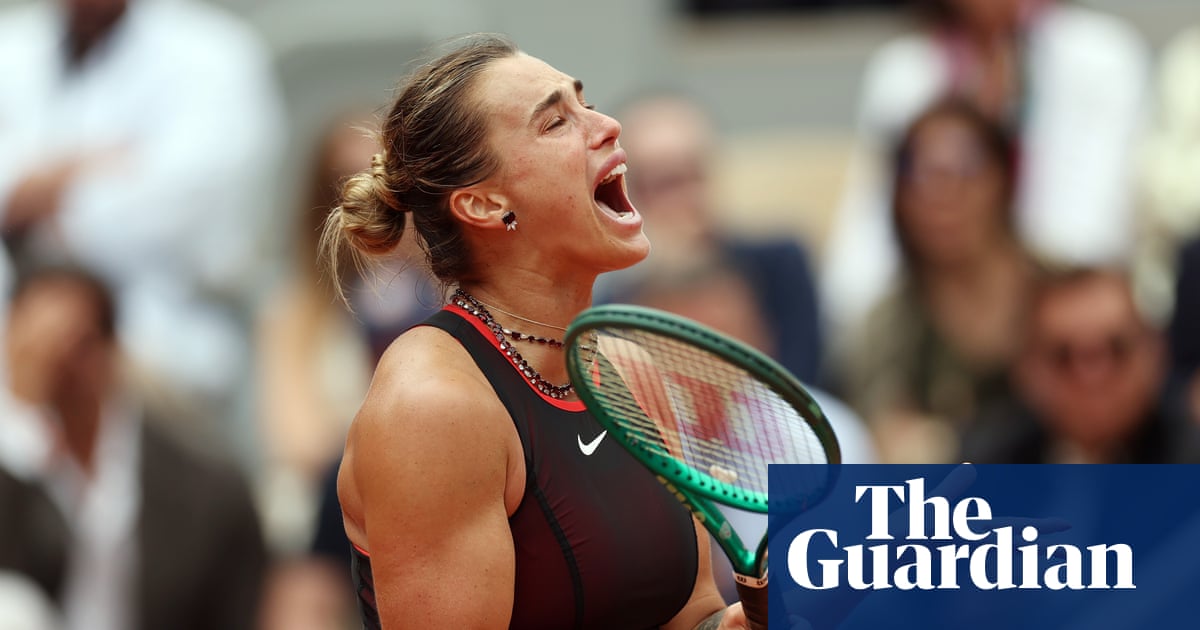 Shnaider stuns Sabalenka and Chwalinska into French Open semi-finals on day of shocks