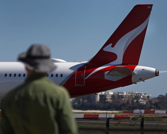 Qantas ground crews vote for right to strike amid pay dispute – as it happened
