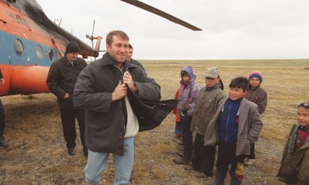 Abramovich leaves a helicopter near the village of Lorino west of Anadyr, the Chukotka capital, in 2002.