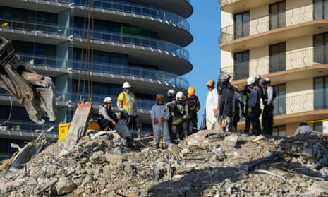 Construction worker falls to her death from Florida condo