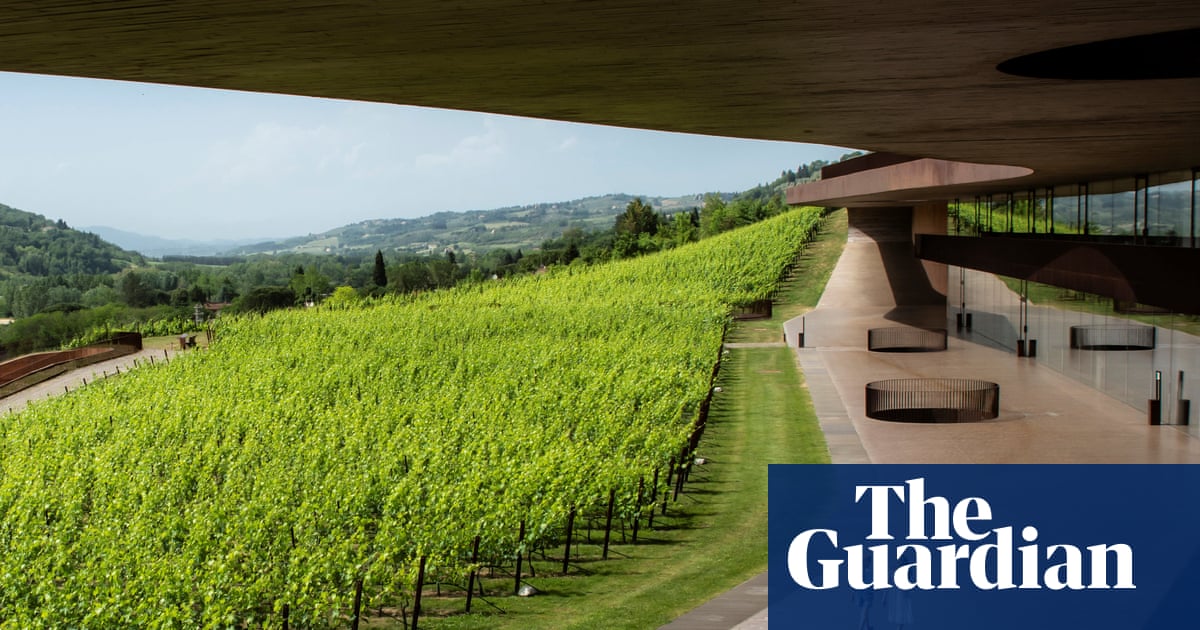 Thieves Steal €5m Haul of Fine Wine from Historic Italian Winery in Tuscany