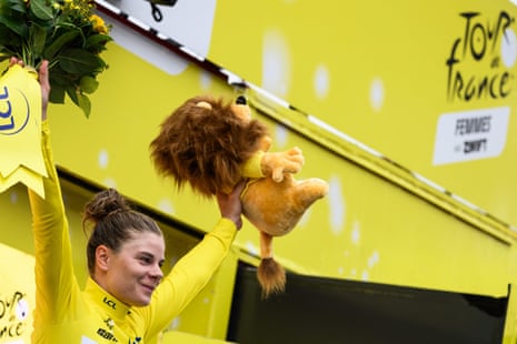 Lotte Kopecky remains top of the GC and will start stage five of the Tour de France Femmes in the yellow jersey.