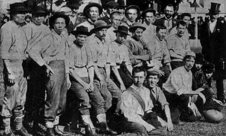 The first Melbourne Chinese Australian Rules Football Team