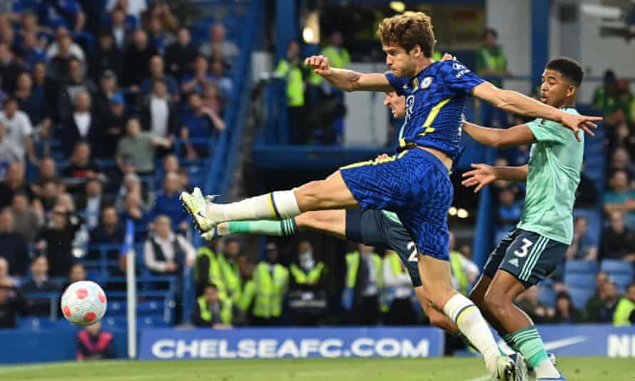 James Maddison strikes as Leicester earn draw to further frustrate Chelsea | Premier League 2 Marcos Alonso fires in an equaliser for Chelsea against Leicester.