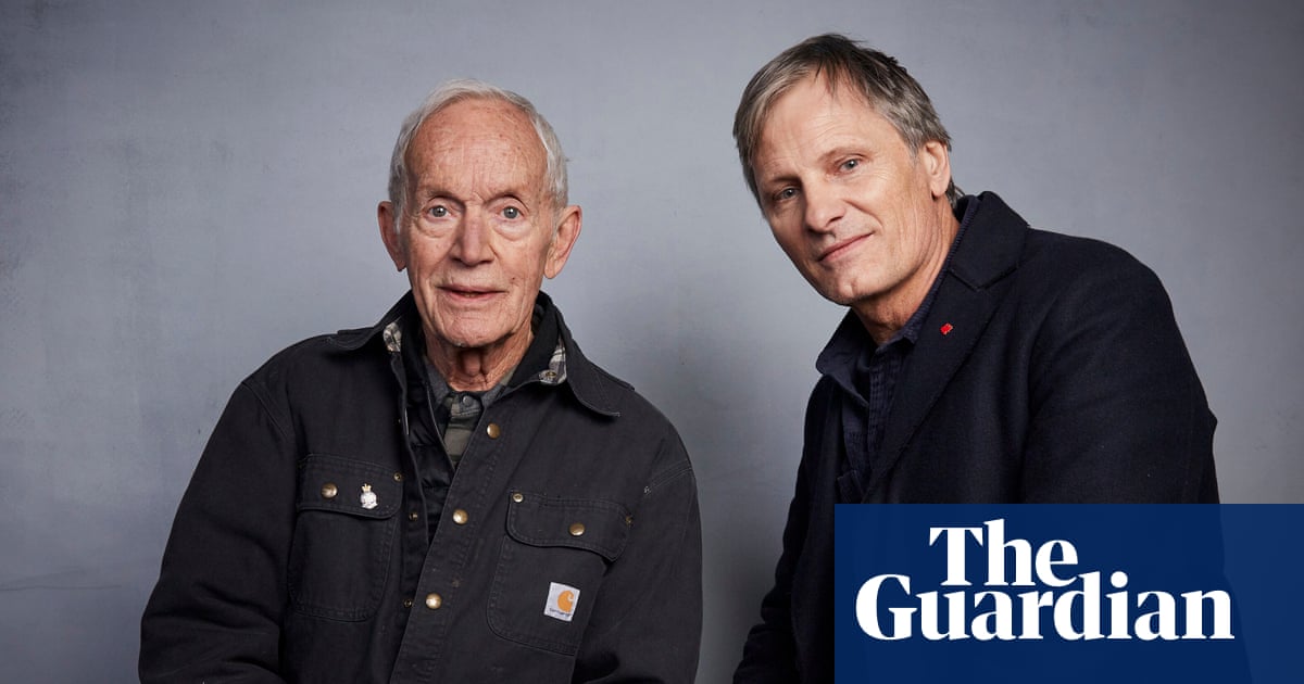 Viggo Mortensen on Falling star Lance Henriksen: ‘He’s like a wolf who might gobble you up’