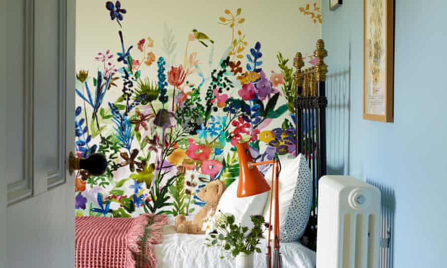 Flower stencils in the bedroom.