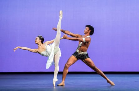 Dancers Katherine Ochoa and Yasiel Hodelín Bello in Diana and Actaeon from Carlos Acosta, Myths and Modern Masters.