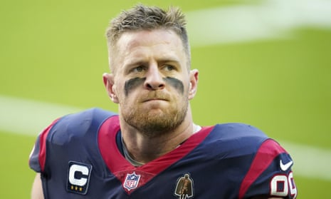 Houston Texans fan gets J.J. Watt's face shaved into his head