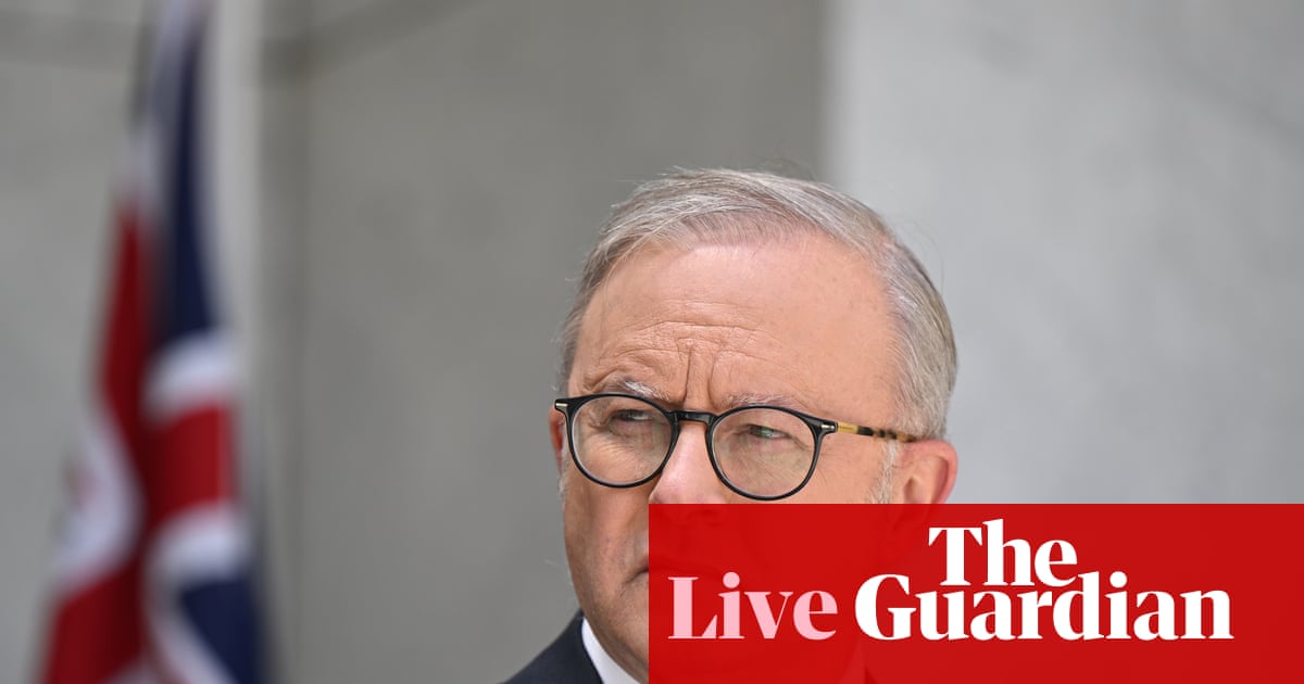 Australia news live: parliament recalled to debate hate speech laws in wake of Bondi terror attack