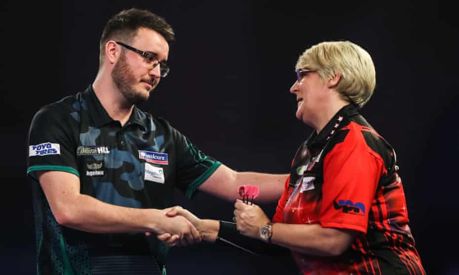 Lisa Ashton Fails To Emulate Fallon Sherrock At Pdc World Championship Pdc World Championships The Guardian Lisa Ashton Fails To Emulate Fallon Sherrock At Pdc World Championship Pdc World Championships The Guardian