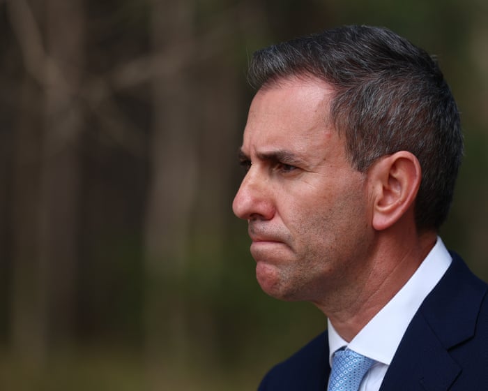Inflation leaps to 4% stoking fears of fifth interest rate hike before Christmas