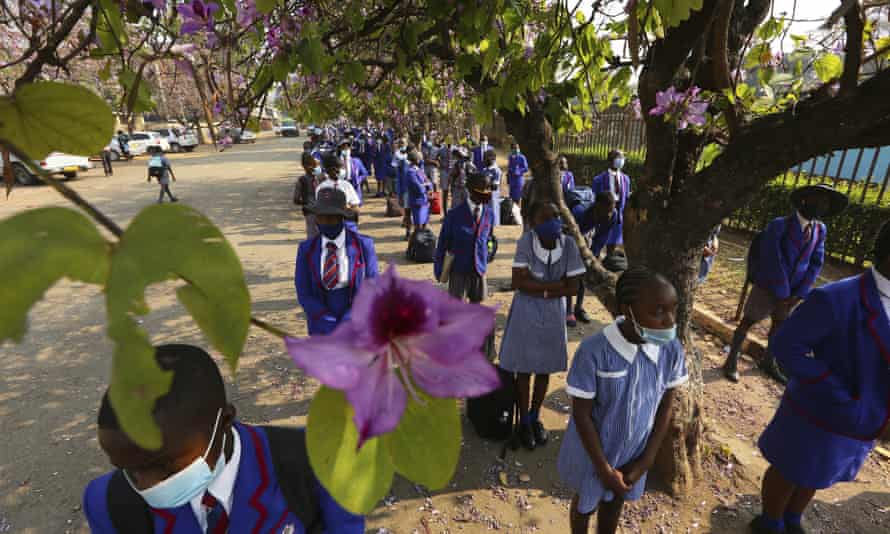 Zimbabwe Teachers Refuse To Return To Work Over Low Pay And Lack Of Sanitation Global Development The Guardian Zimbabwe Teachers Refuse To Return To Work Over Low Pay And Lack Of Sanitation Global Development The Guardian