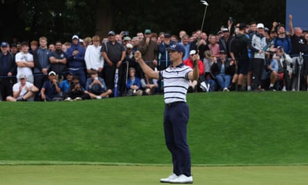 Billy Horschel’s putt drops to win the PGA Championship after the second playoff hole