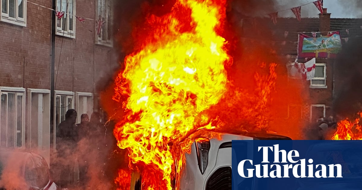 The view from Belfast after a night of violent protests - The Latest