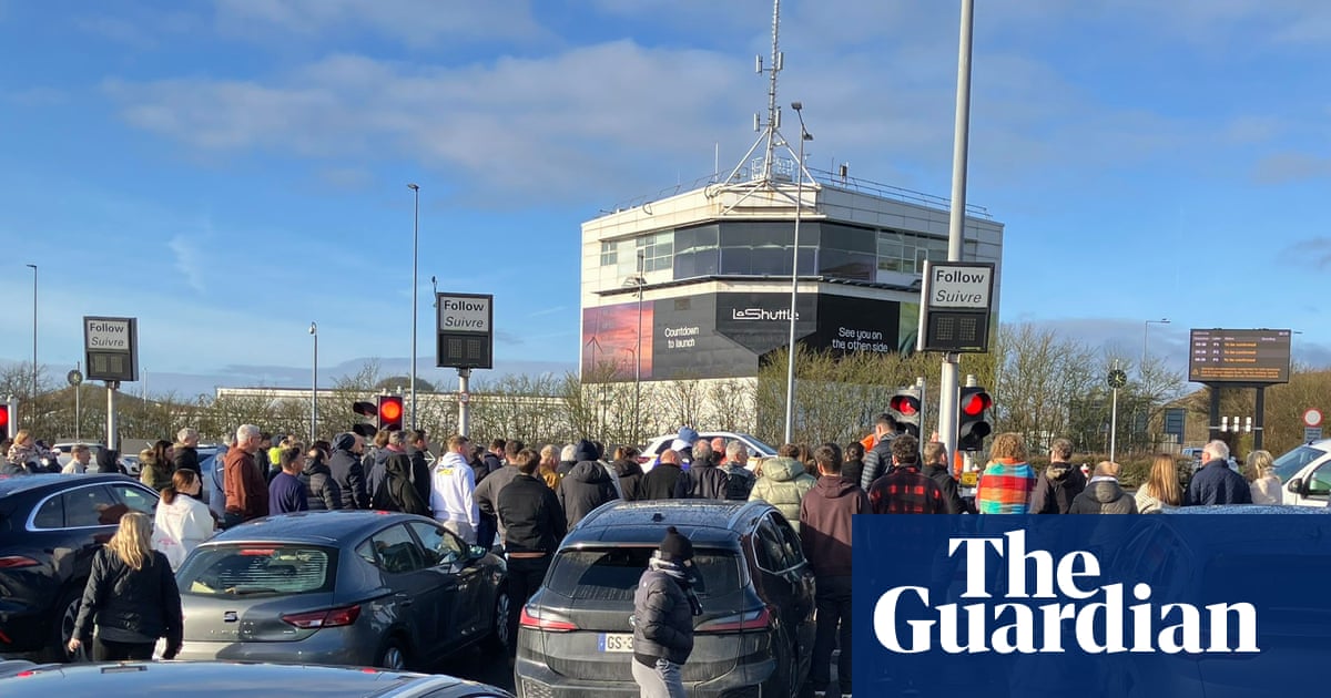 Tell us: have you been affected by the Channel tunnel rail disruption?