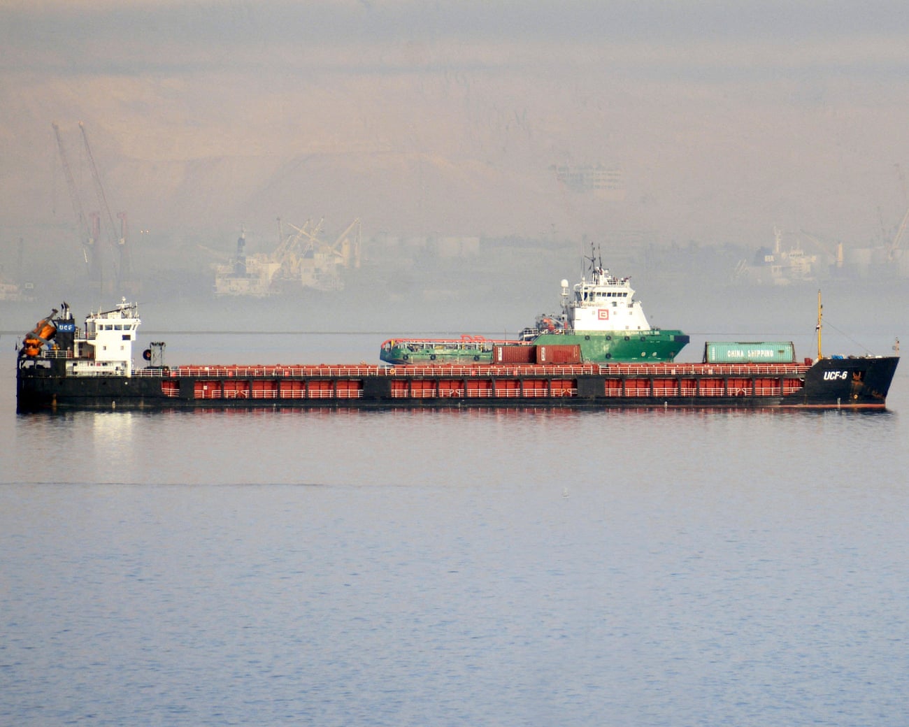 Ukraine hits Russian ship