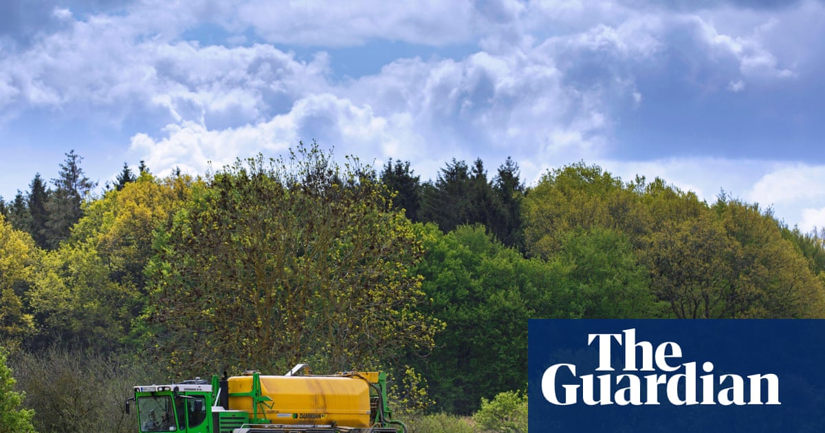 ‘Stark warning’: pesticide harm to wildlife rising globally, study finds